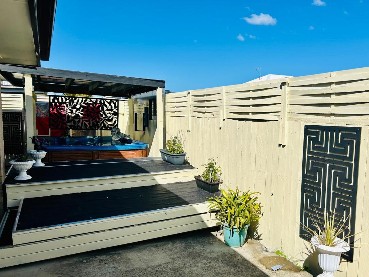 البحيرات الشمالية Manhattan B&B Guest Rooms المظهر الخارجي الصورة